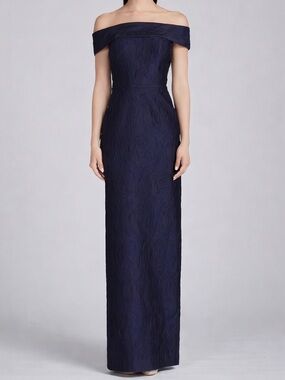🆕🫐 Teri Jon Rickie Freeman Navy Evening Gown Size 10 Textured Formal Maxi Dress